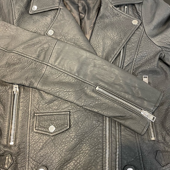 Women’s Karl Lagerfeld leather jacket size medium black. - Picture 2 of 6